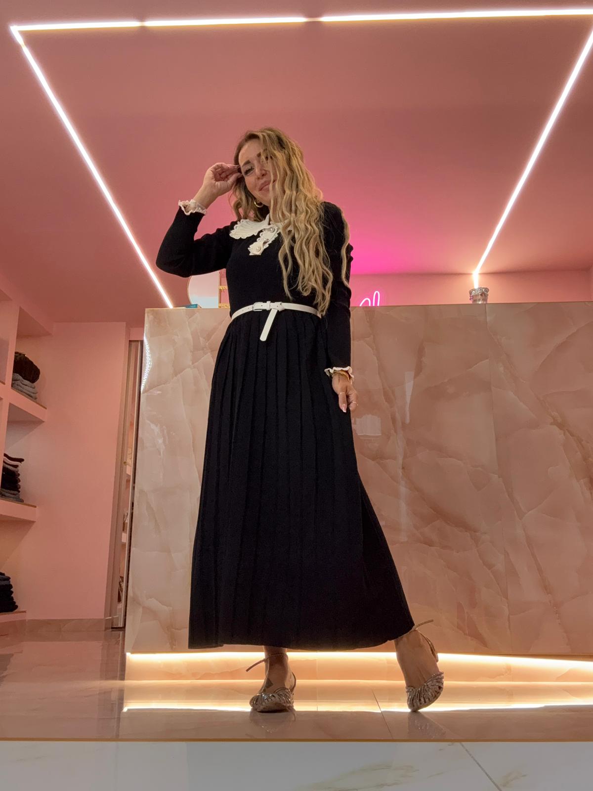 Abitino Mi Scoccio Assai Nero ♥