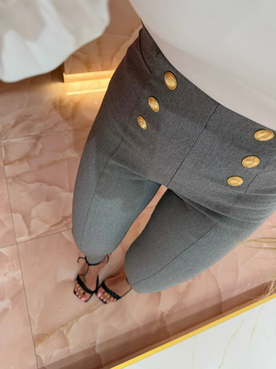 Pantaloni/Legging Grigi Con Bottoni ♥