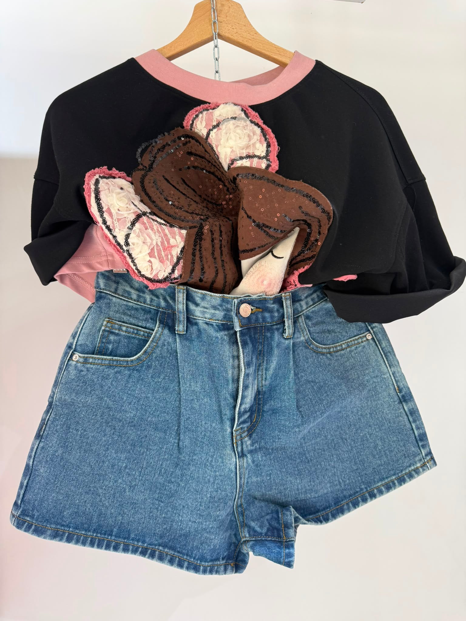 SHORT BY MOCHY SALDI!