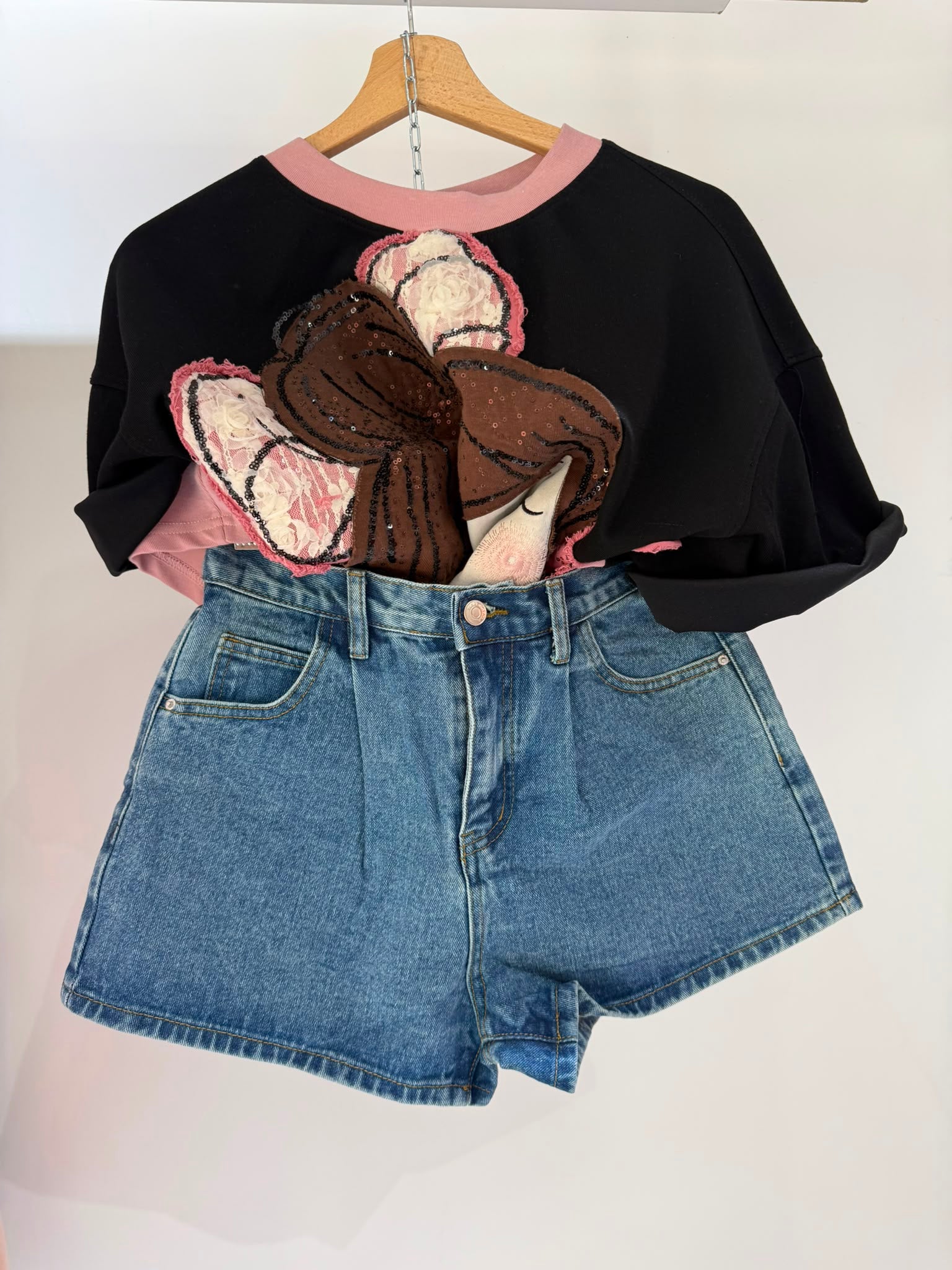 SHORT BY MOCHY SALDI!