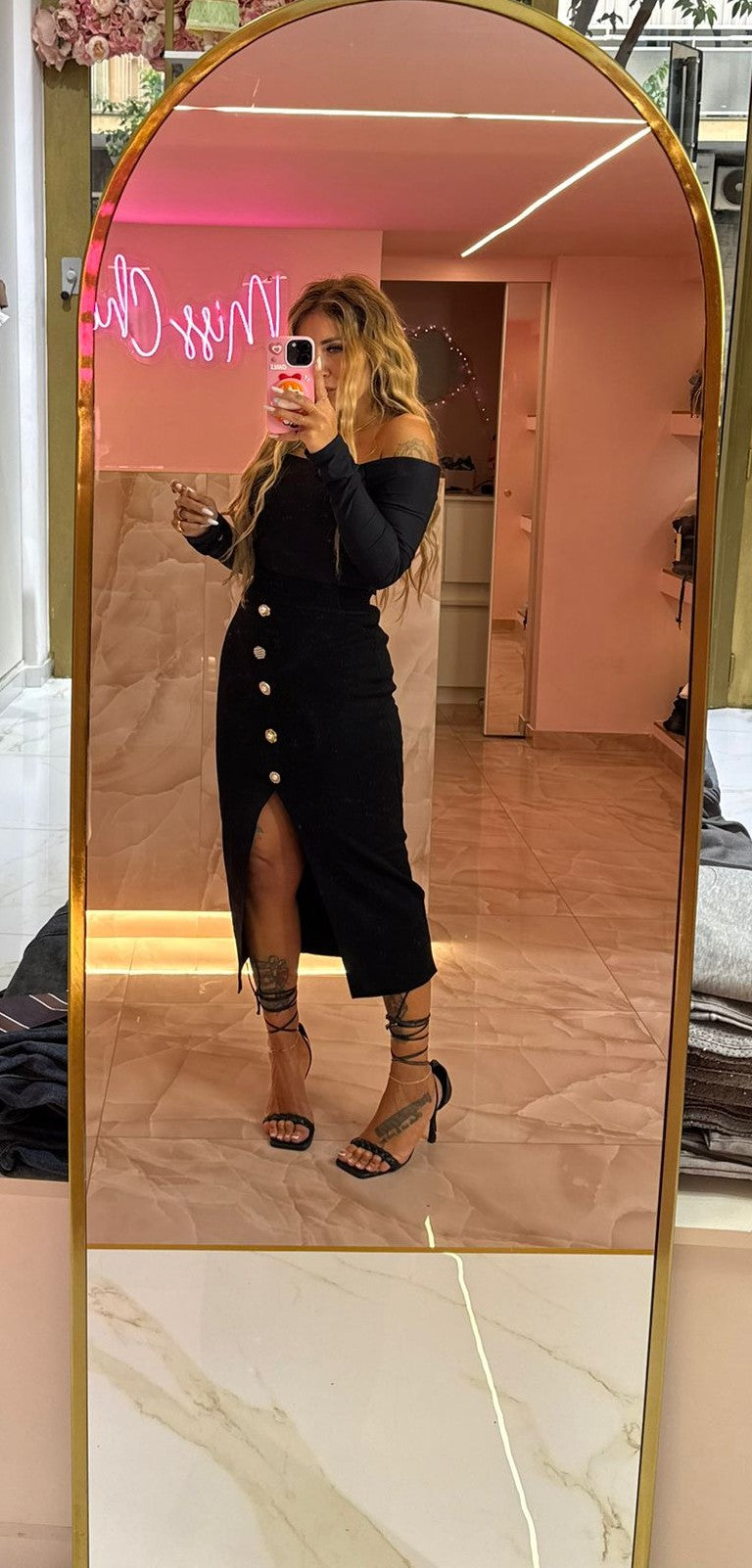 Longhette Bottoni Wow Nera ♥