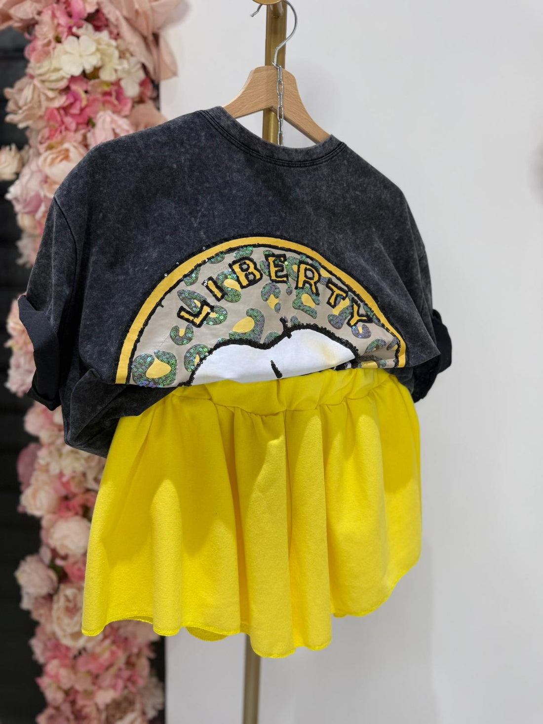 Short By Kekka Giallo  SALDI ♥